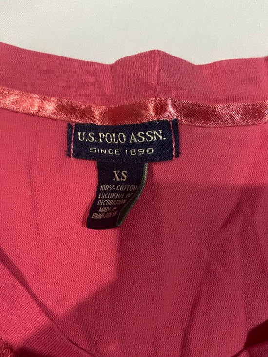 U.S. Polo Assn. Women's V-Neck Tee in Deep Pink - Picture 4 of 4